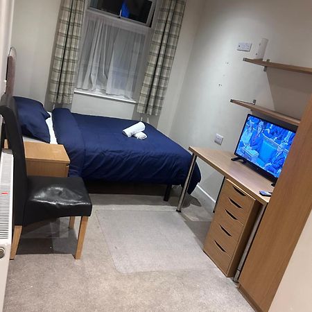 Seaford Guest House Pri Stoke-on-Trent Экстерьер фото